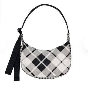 NWT BAGGU Baggu Small Nylon Crescent Bag NYLON:Mixed Plaid